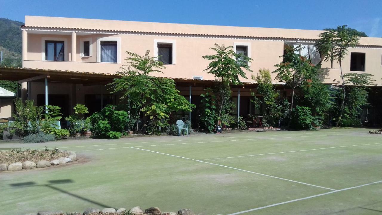 パリヌロ A Casa Di Nene Bed & Breakfast エクステリア 写真